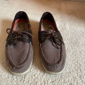 Men’s Sperrys size 11